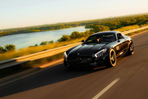 What Are the Different Training Regimens in UK Sports?